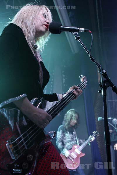 WHITE HILLS - 2013-10-15 - PARIS - Divan du Monde - 